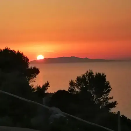 La Terrazza Di Sofia 카스텔사르도